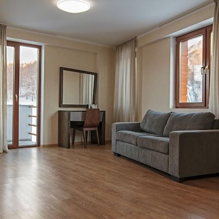 Orbi Palace Aparthotel Bakuriani Eksteriør billede